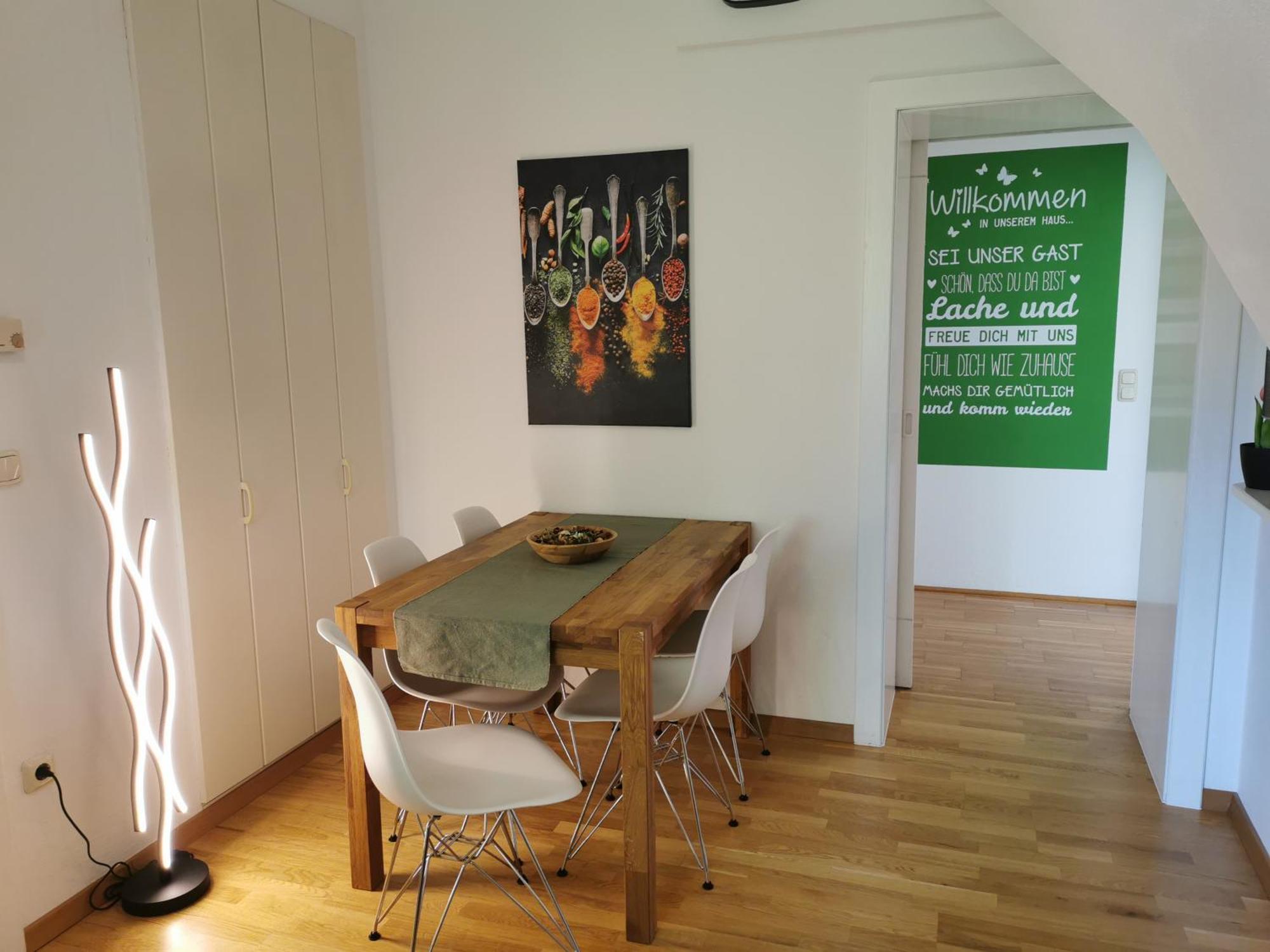 Moderne Dachgeschosswohnung Zentral By Seebnb Velden am Wörthersee Exterior foto